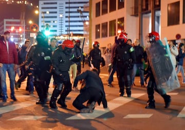 La batalla campal de Bilbao previo al partido de Europa League