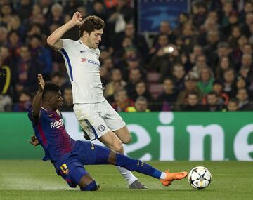 Dembel¨¦ y Marcos Alonso.