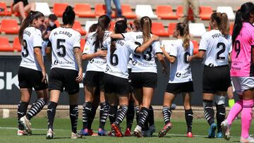 Jugadoras del primer equipo del Valencia Femenino. 