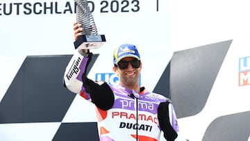 Zarco en el podio de Alemania de este año.