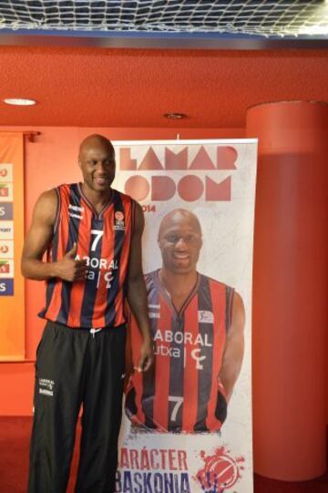 Las imágenes de la presentación de Lamar Odom