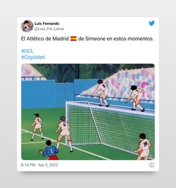 Los memes se ceban con el planteamiento de Simeone