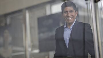 Nairo ya está en Francia, comienza su era con el Arkea