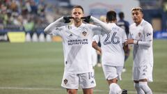 El delantero mexicano fue el m&aacute;ximo goleador del LA Galaxy en 2021