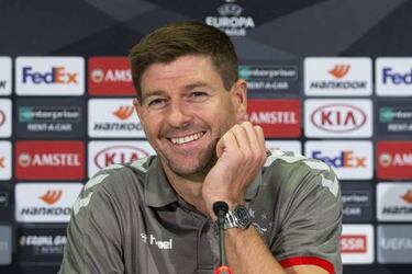 Steven Gerrard targeted by Leeds United for post-Bielsa manager