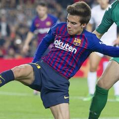 Un excanterano del Espanyol a Riqui Puig: "Pareces el único que recibe patadas"