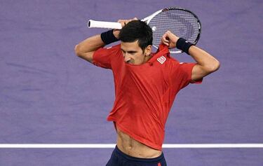 Djokovic stunned by Spaniard Bautista Agut in Shanghai semis
