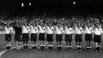 La justa de Francia 38 es posiblemente la m&aacute;s hostil que se ha desarrollado en la historia de los campeonatos mundiales. En el ambiente ya se percib&iacute;an los roces pol&iacute;ticos entre naciones.