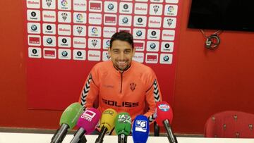 Gaffoor en rueda de prensa.
