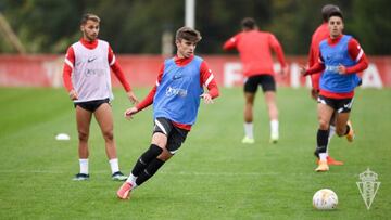 Primer entrenamiento de la semana sin Rosas ni Valiente