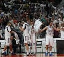 El Madrid toma ventaja con una remontada de campeonato
