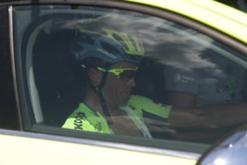 Alberto Contador abandona el Tour a causa de la fiebre.