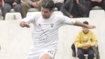 <b>TOCADO. </b>Pachecho tiene complicado jugar mañana ante el Sevilla por una contractura.