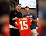 Watch: Patrick Mahomes’ gift to Luka Doncic