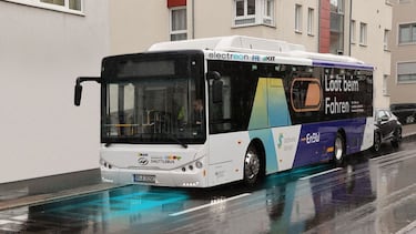 Las carreteras con carga inalámbrica son el futuro de los autos eléctricos