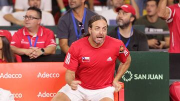 Massú sorprende con una foto de su etapa como futbolista