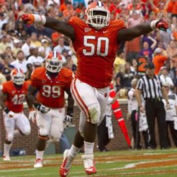 Grady Jarrett, línea defensivo de la universidad de Clemson