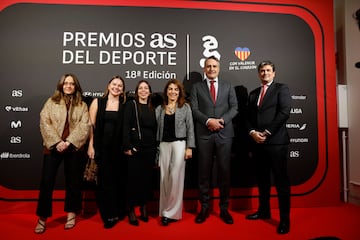 María Jesús García Ochoa; directora comercial de PRISA Noticias, Margherita Bertuol; gestora de contenidos y branded content en LALIGA, Dunia Martín Hernández; especialista en branded content en LALIGA, Rocío Pérez de Sevilla; directora de comunicación corporativa e institucional en LALIGA, José Montero; director de asuntos públicos y relaciones instititucionales LALIGA, Antonio Cedrón; director comercial de As.