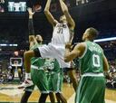 Mayo ayudó a los Bucks a romper la racha de 11 derrotas