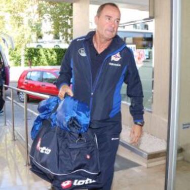 Djukic lucha contra las meigas: quiere lograr ya el primer triunfo