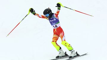 Milano Cortina 2026 Paralympics - Para Alpine Skiing - Women's Slalom Vision Impaired - Tofane Alpine Skiing Centre, Belluno, Italy - March 14, 2026. Alejandra Requesens of Spain reacts after crossing the finish line during the second run of the Women's Slalom Vision Impaired. REUTERS/Lisi Niesner