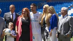 Las mejores imágenes de la presentación de Dani Ceballos