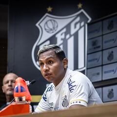 Santos condiciona a Morelos para seguir en el club en 2024