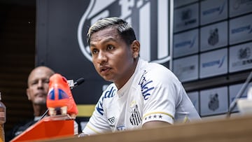 Santos condiciona a Morelos para seguir en el club en 2024