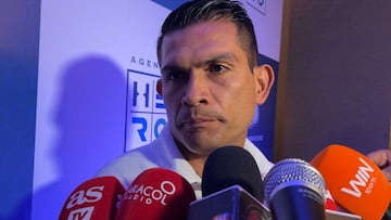 Mackalister Silva sobre Falcao