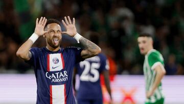 Neymar celebra el gol al Maccabi Haifa.