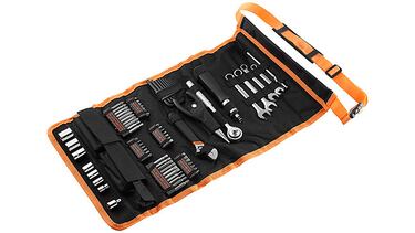Este juego de herramientas para coche incluye 76 piezas bsicas para reparaciones rpidas
