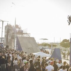 Un día en O Marisquiño: deporte y cultura urbana a cántaros