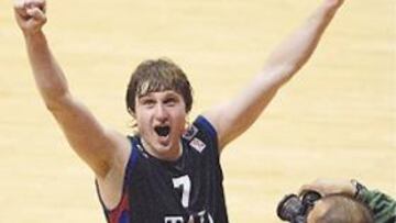 <b>EUFORIA. </b>Macijauskas celebra el pase a la Final a Cuatro.