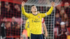 Arsenal critics "speak a lot of bullshit", says Xhaka