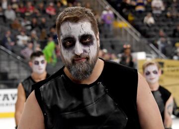 Un miembro de los Knights Guard durante el Montreal Canadiens - Vegas Golden Knights.