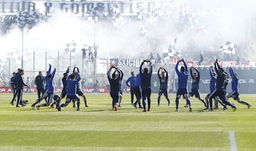 Belleza y color: el lado B del Superclásico en imágenes