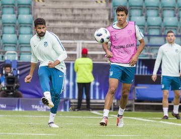 Diego Costa y Rodri.