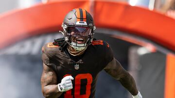 You know your must-starts. Here are the players who are a little less consistent, and those starting to become more consistent each week.