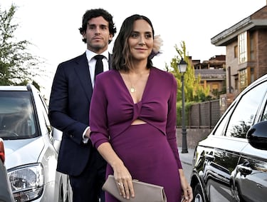 La más sonada de todo el año ha sido la ruptura de Tamara Falcó e Iñigo Onieva. Ambos llevaban unos días comprometidos cuando ella puso fin a sus planes de matrimonio tras ver unos vídeos en los que el joven madrileño aparecía besándose con una chica en un festival de música de Estados Unidos. 