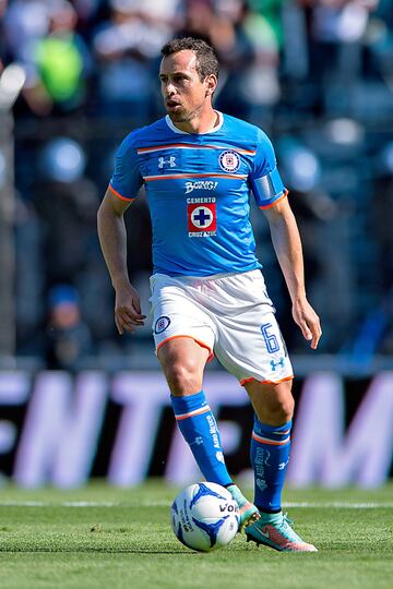 El ex capitán de los cementeros es todo un histórico con más de 300 encuentros disputados para el club. Llegó en 2005 y salió hasta 2016.