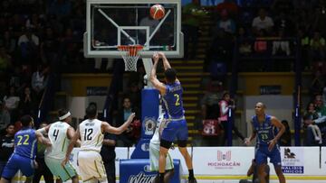 Aguacateros vence a Capitanes y retoma ventaja en Playoffs