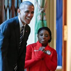 Biles, Rajon Rondo y Hope Solo rinden tributo a Barack Obama