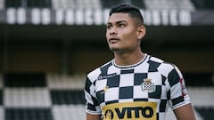 Jeriel De Santis, observado