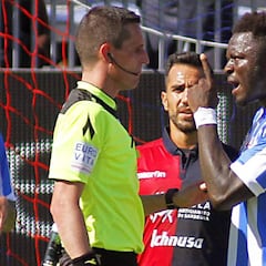 Anulada la sanción a Muntari, tras ser víctima de insultos racistas