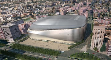 El Real Madrid proyecta una reforma para cubrir el estadio. Las obras comenzarían a mediados de 2018.