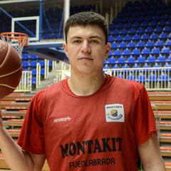 Pako Cruz: "Jugar en España es un sueño hecho realidad"