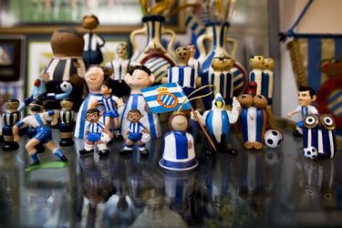 “Una parte de la historia perica sigue en los mercadillos”