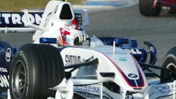 <strong>ESTRENO.</strong> El español Javier Villa destacó el empuje y la potencia al conducir por primera vez un Fórmula 1.