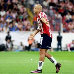 En Chivas lamentan el mal momento de ‘Chicharito’