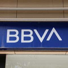 El BBVA propone una fusión con el Banco Sabadell